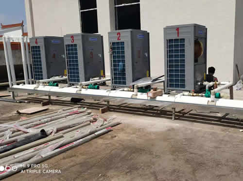 �V�����ǏV�ŌW(xu��)У2��40��̫���+�՚��ܟ�ˮ�����(xi��ng)Ŀ